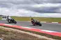 cadwell-no-limits-trackday;cadwell-park;cadwell-park-photographs;cadwell-trackday-photographs;enduro-digital-images;event-digital-images;eventdigitalimages;navarra;no-limits-trackdays;peter-wileman-photography;racing-digital-images;trackday-digital-images;trackday-photos